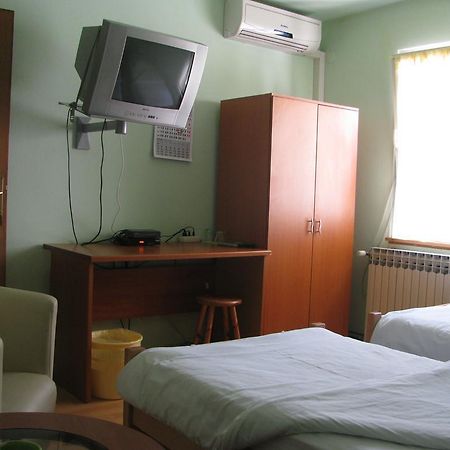 Apartments & Rooms Korzo Bród Kültér fotó